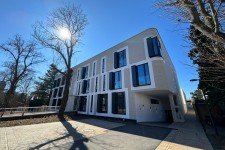 Hauptbild ERSTBEZUG!!! Hochwertige 4-Raum-Wohnung mit ca. 15 m² großer Terrasse sowie Personenaufzug