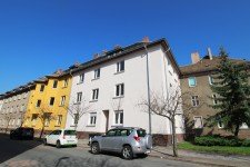 Hauptbild Sanierte 4-Raum-Wohnung im Altbau